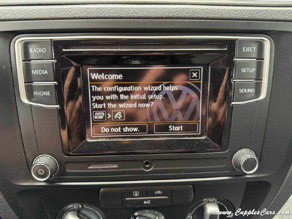 Volkswagen Jetta  2017