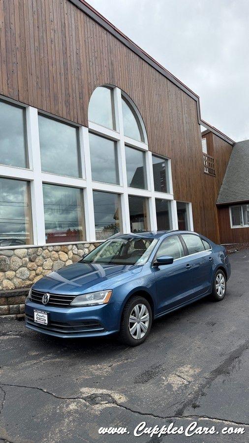 Volkswagen Jetta  2017