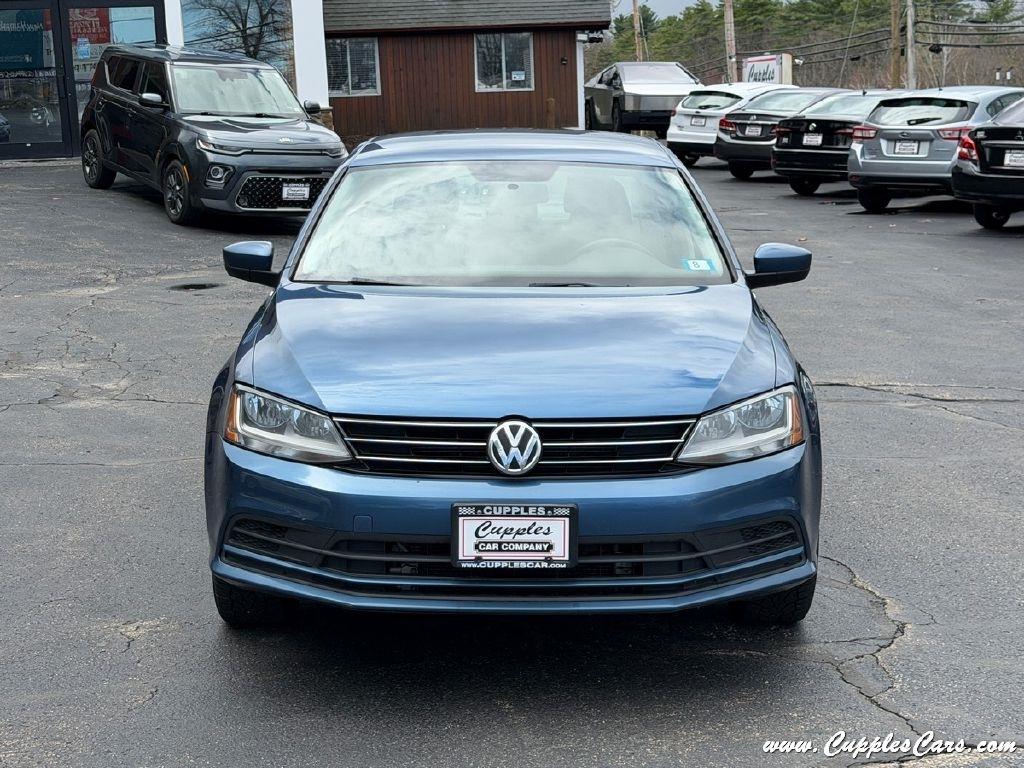 Volkswagen Jetta  2017