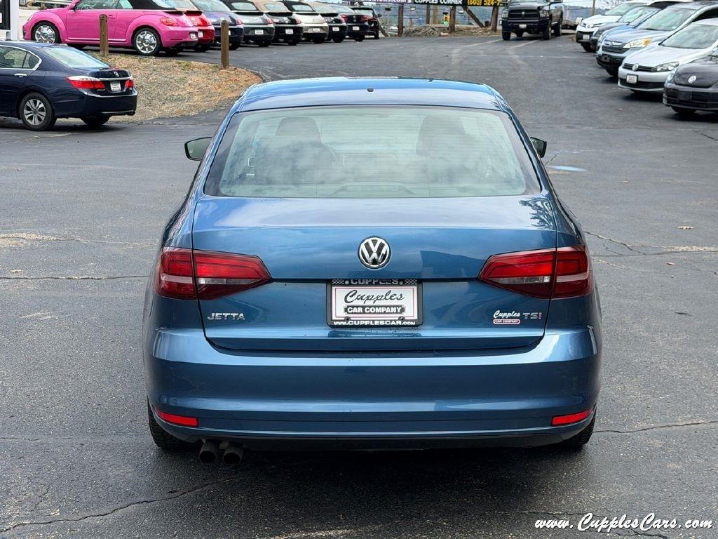 Volkswagen Jetta  2017