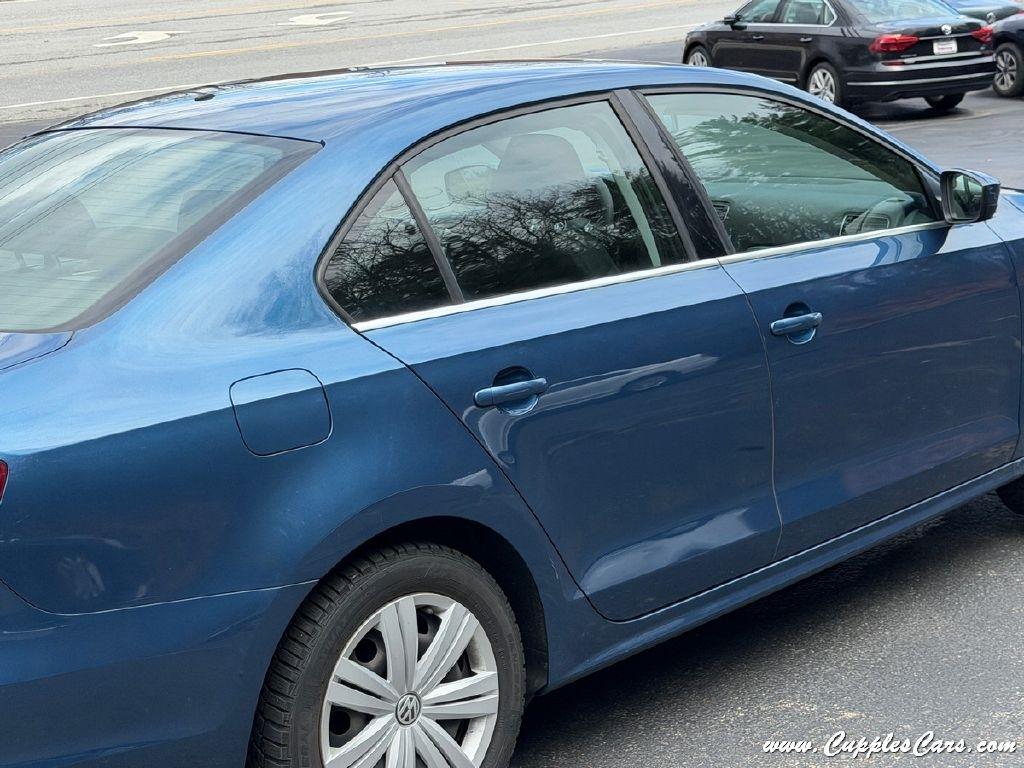 Volkswagen Jetta  2017