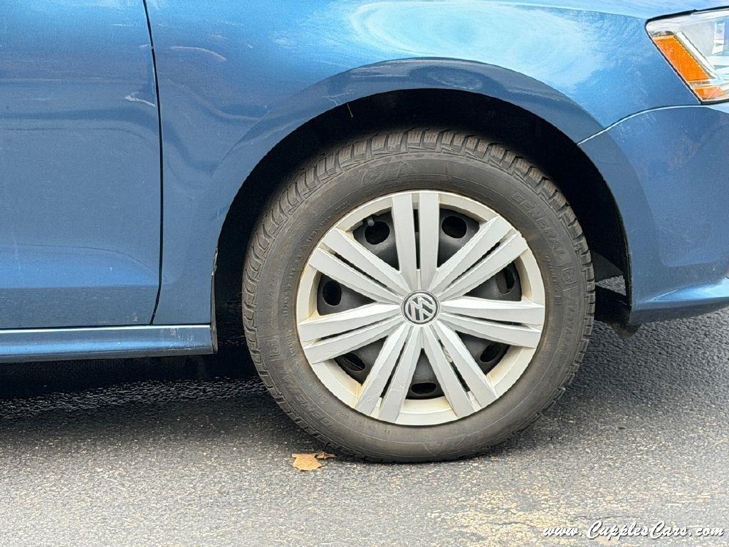 Volkswagen Jetta  2017