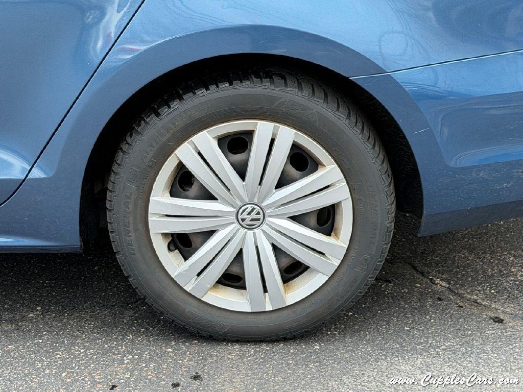 Volkswagen Jetta  2017