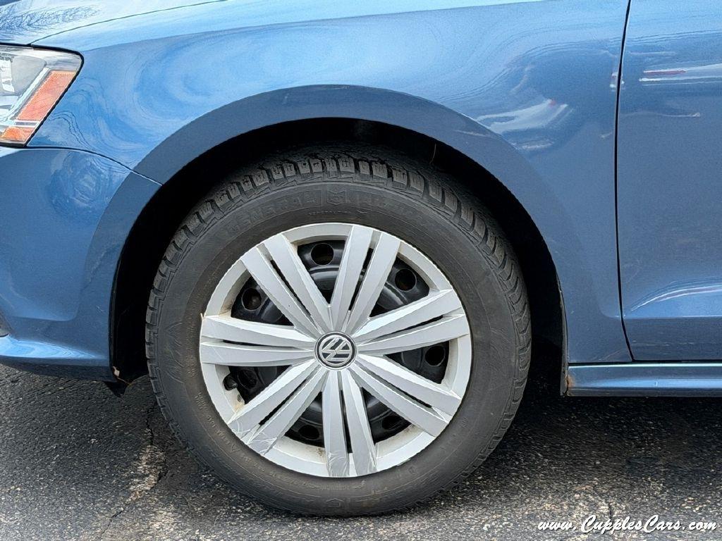 Volkswagen Jetta  2017