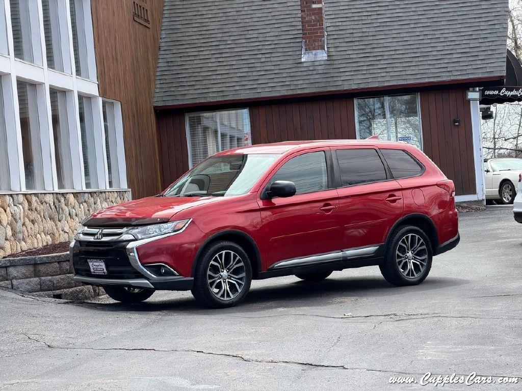 Mitsubishi Outlander  2017