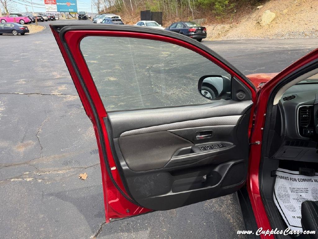 Mitsubishi Outlander  2017