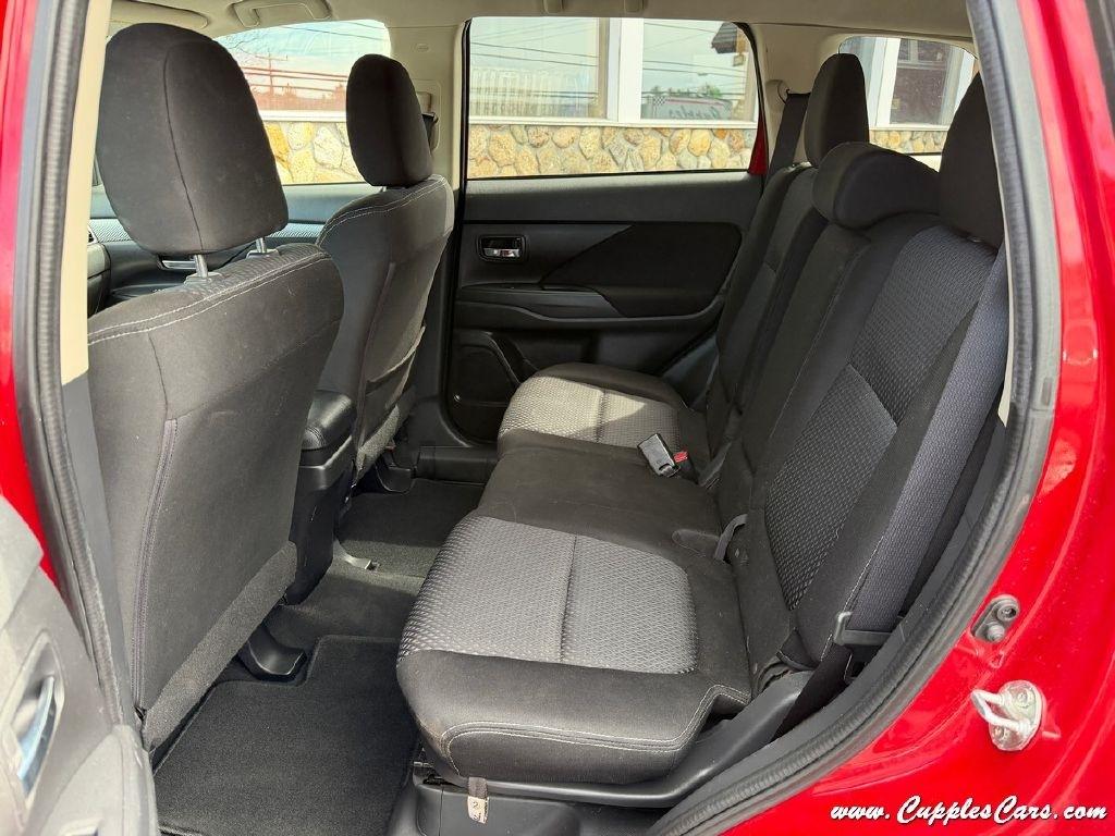 Mitsubishi Outlander  2017