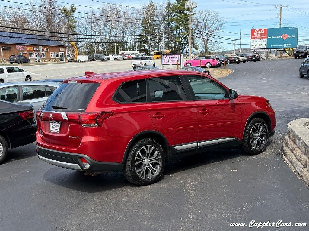 Mitsubishi Outlander  2017
