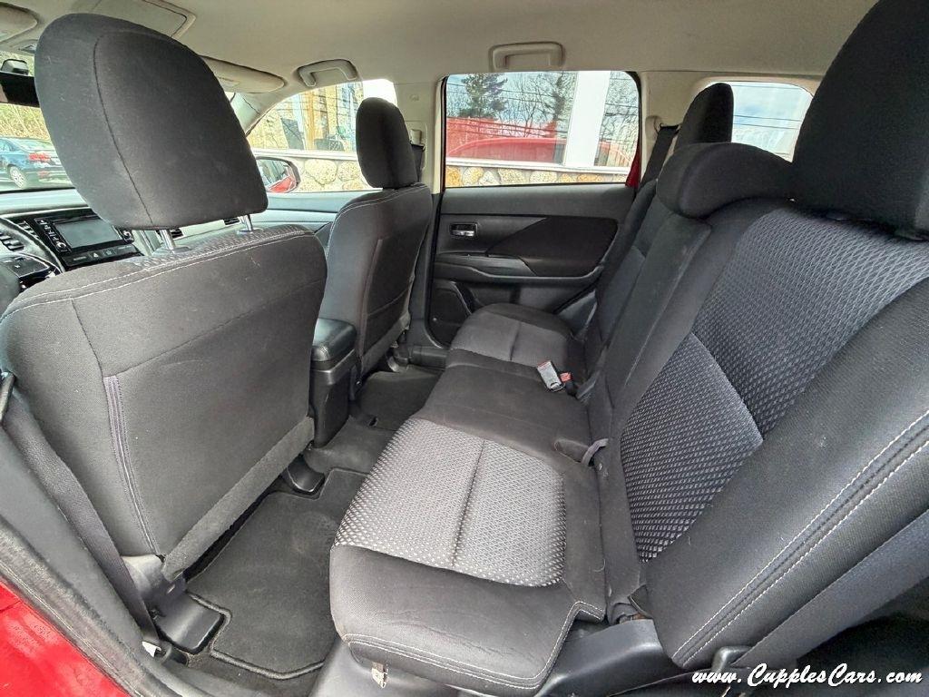 Mitsubishi Outlander  2017