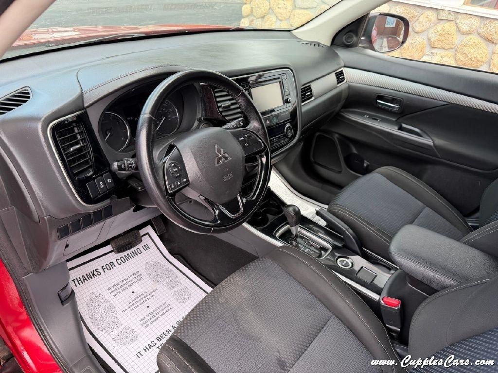 Mitsubishi Outlander  2017