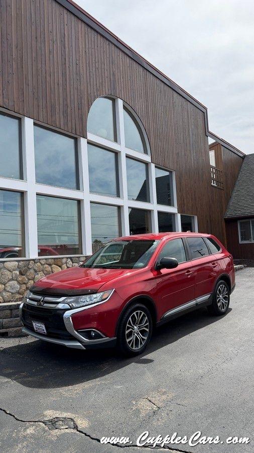 Mitsubishi Outlander  2017