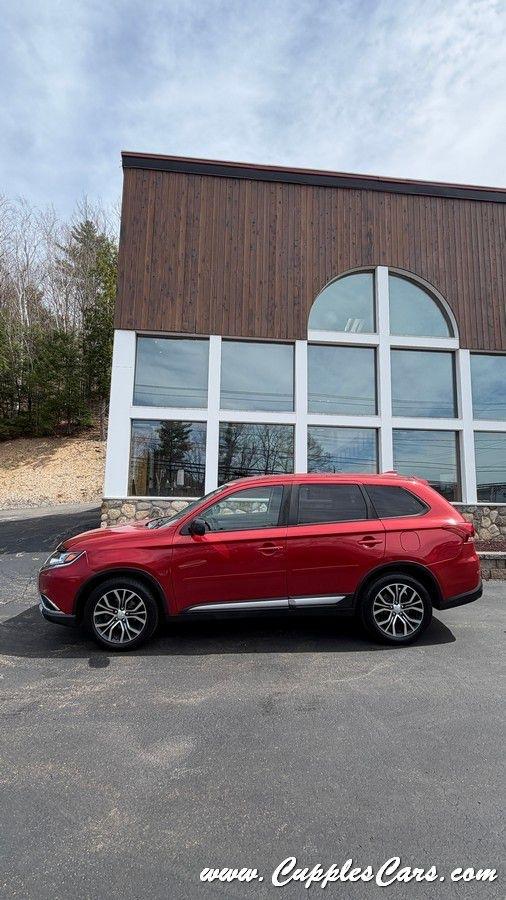 Mitsubishi Outlander  2017