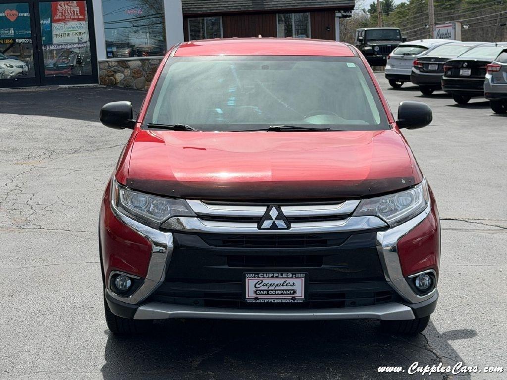 Mitsubishi Outlander  2017