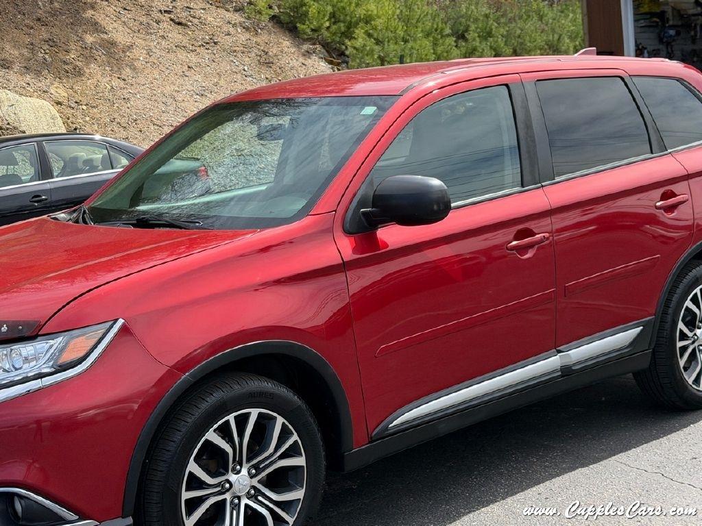 Mitsubishi Outlander  2017