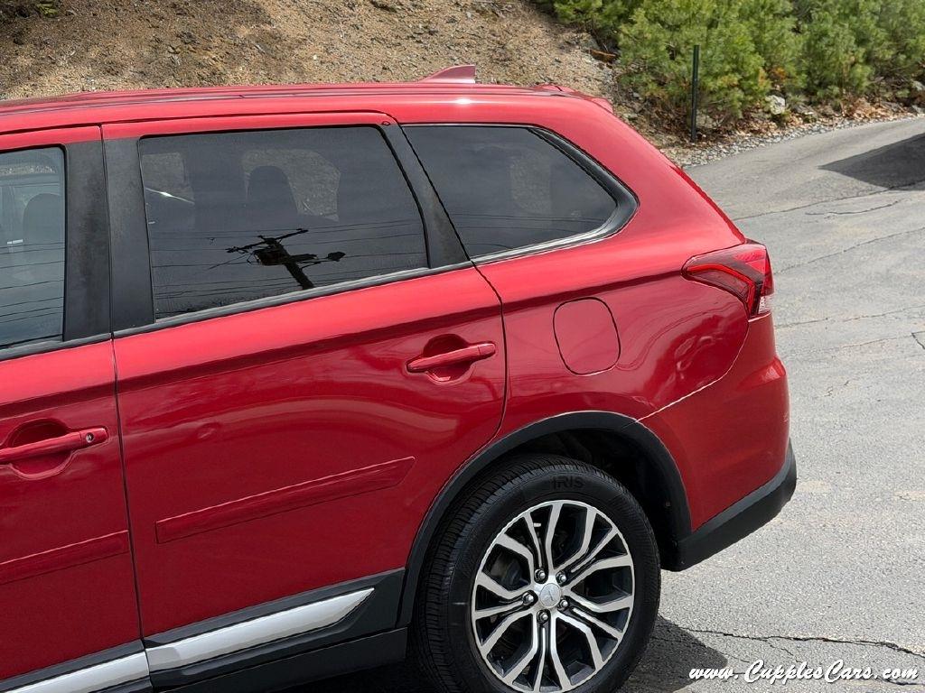 Mitsubishi Outlander  2017