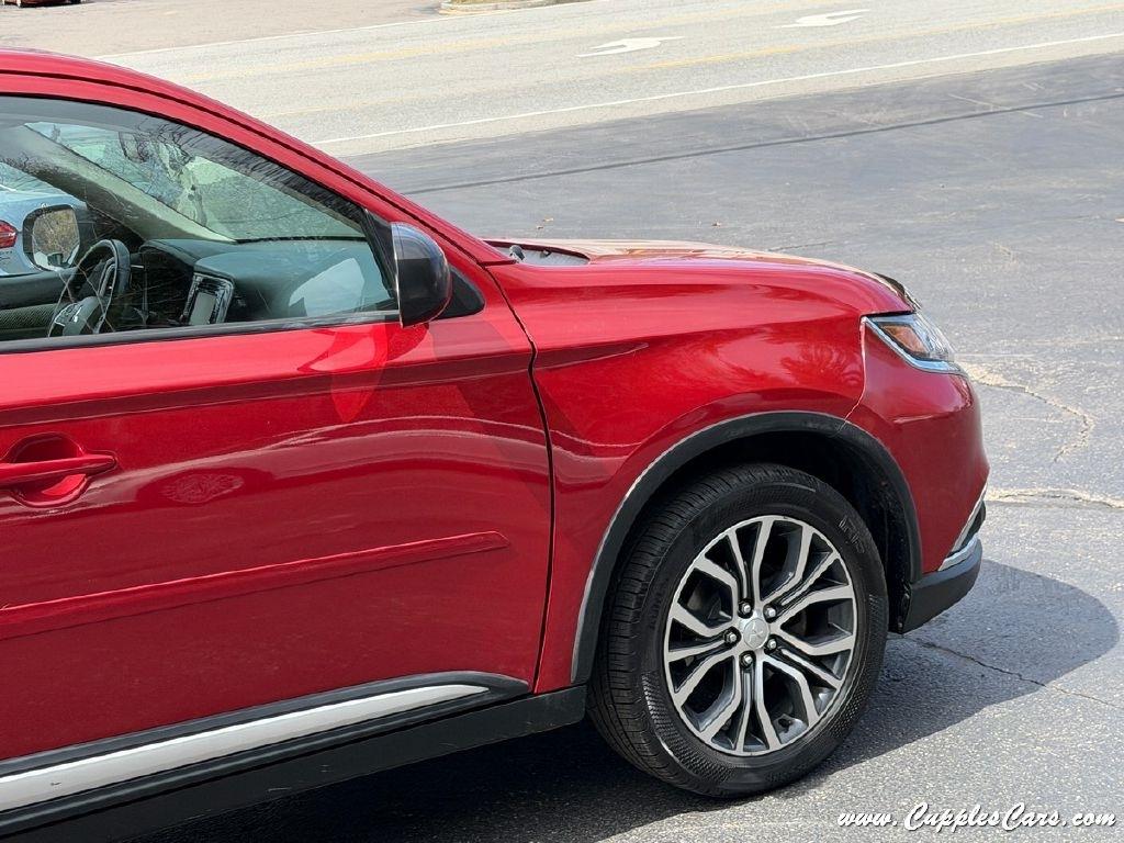 Mitsubishi Outlander  2017