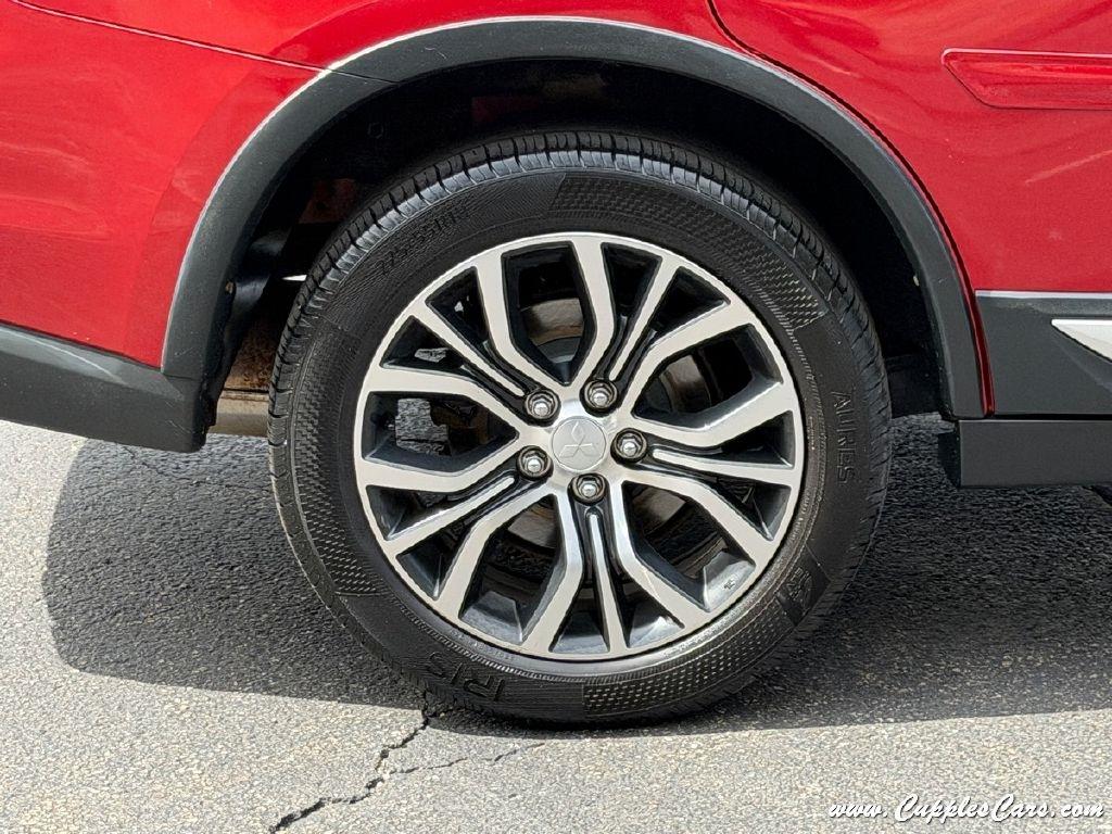 Mitsubishi Outlander  2017