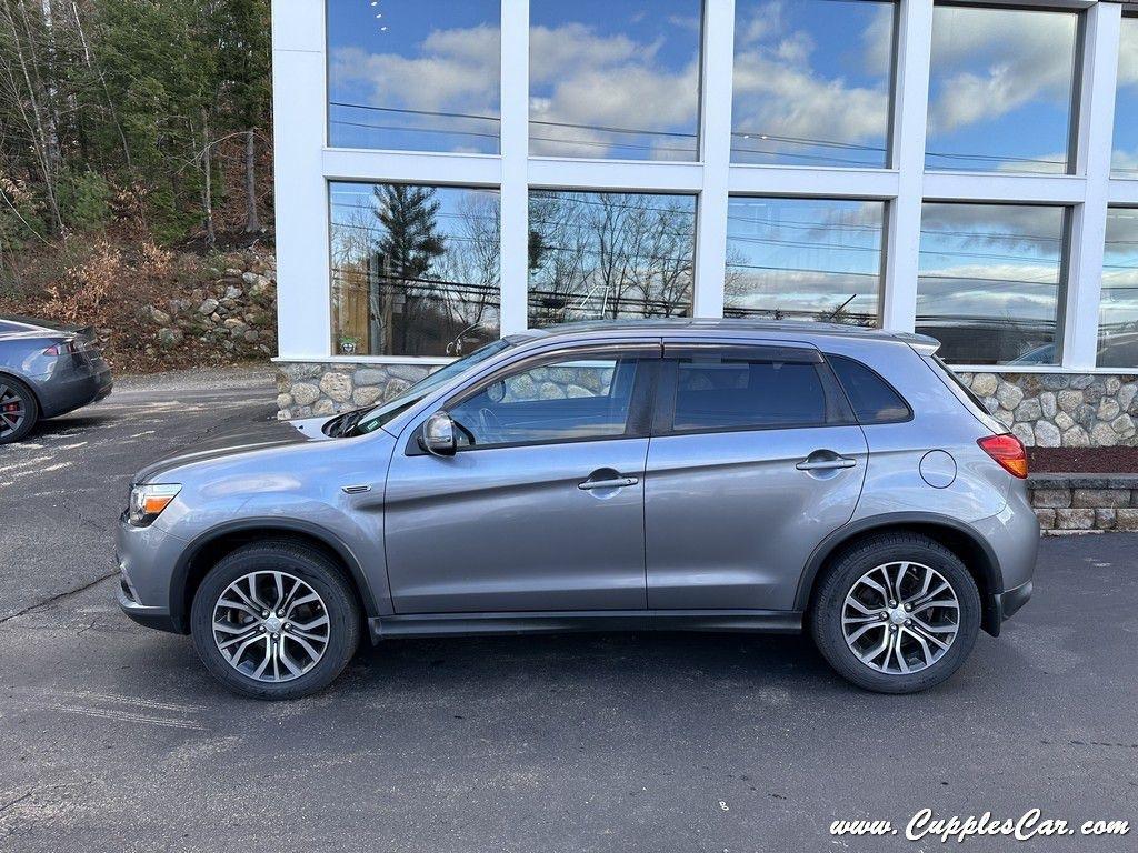 Mitsubishi Outlander Sport  2018