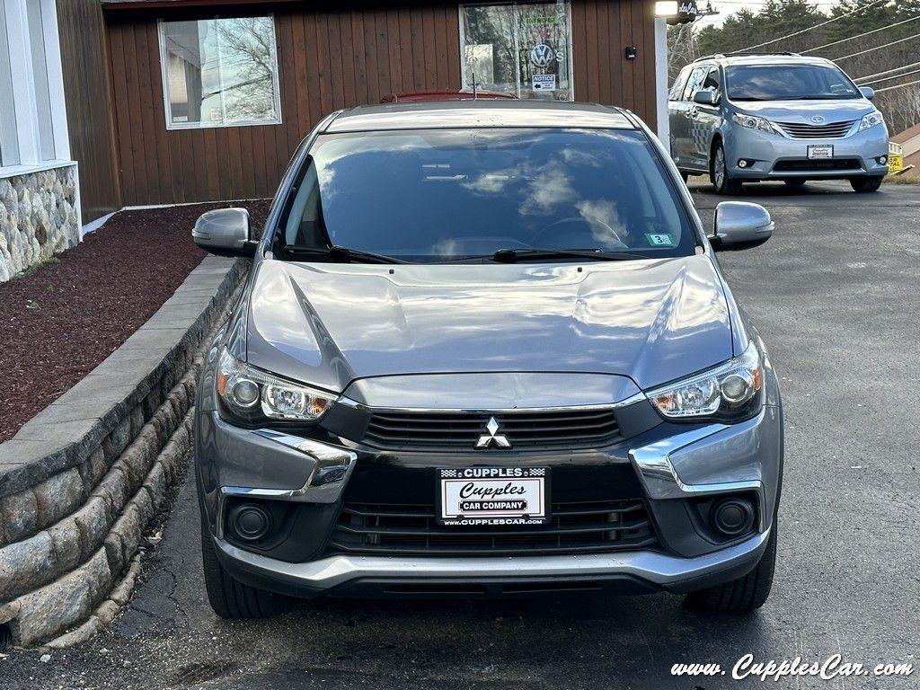 Mitsubishi Outlander Sport  2018