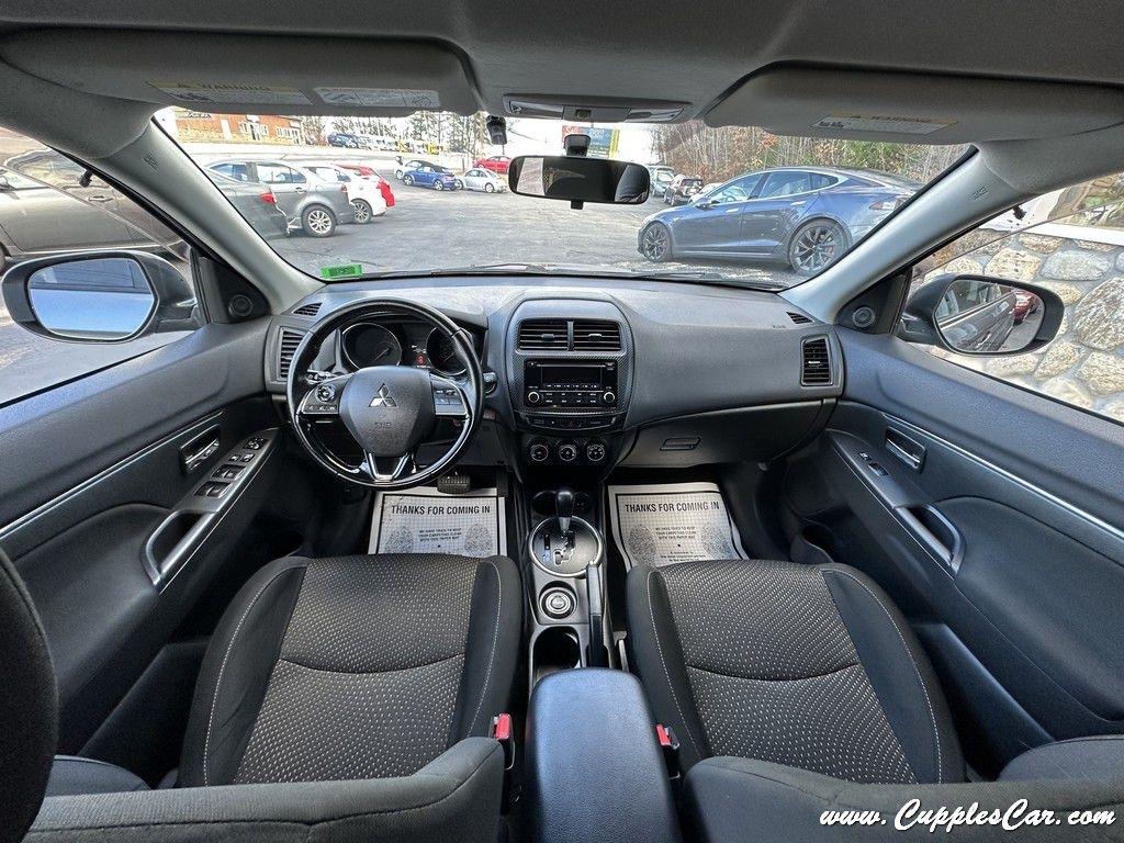 Mitsubishi Outlander Sport  2018