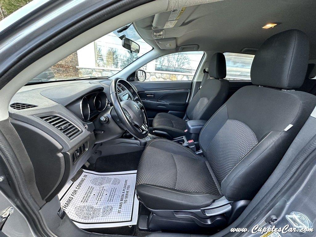 Mitsubishi Outlander Sport  2018