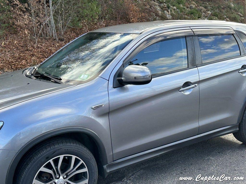 Mitsubishi Outlander Sport  2018