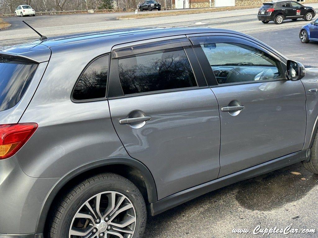 Mitsubishi Outlander Sport  2018