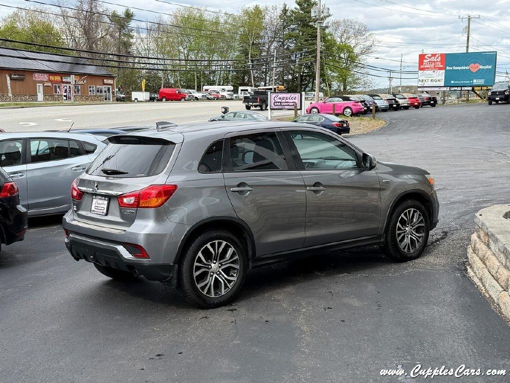 Mitsubishi Outlander Sport  2018