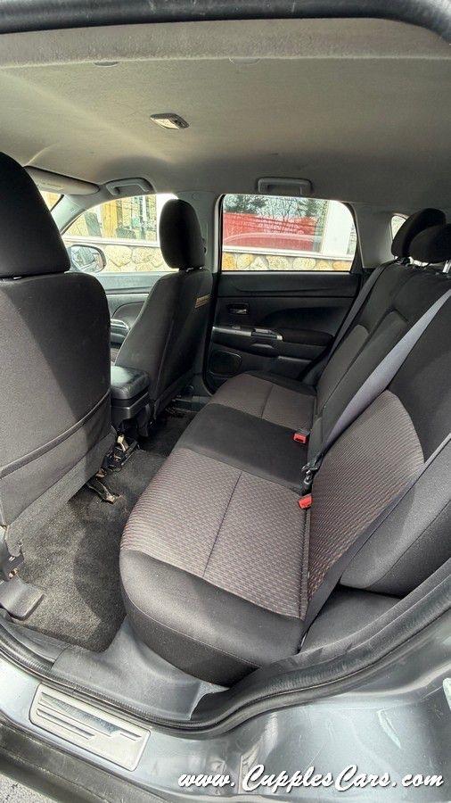 Mitsubishi Outlander Sport  2018