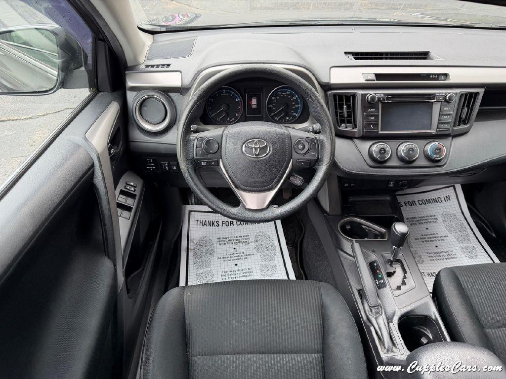 Toyota RAV4  2017