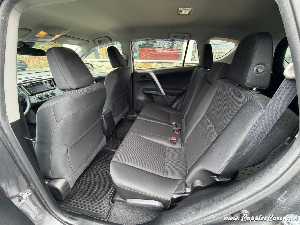 Toyota RAV4  2017