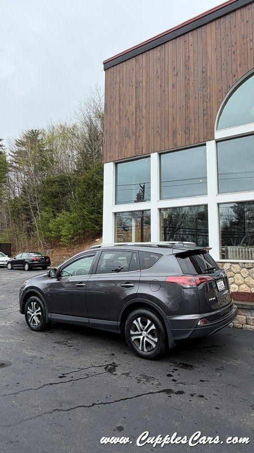 Toyota RAV4  2017
