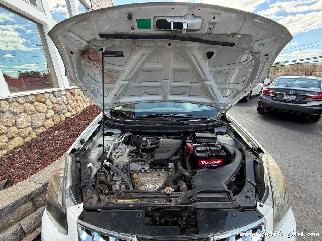 Nissan Rogue Select  2014