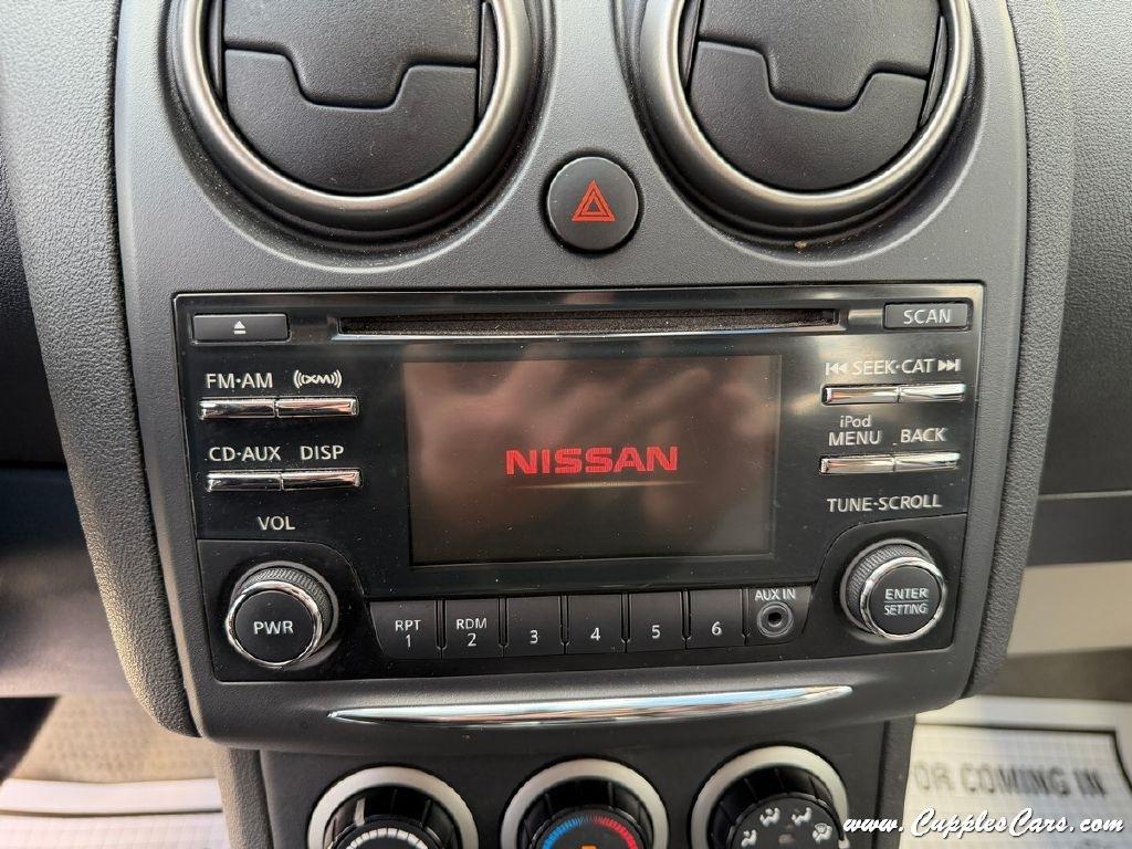 Nissan Rogue Select  2014