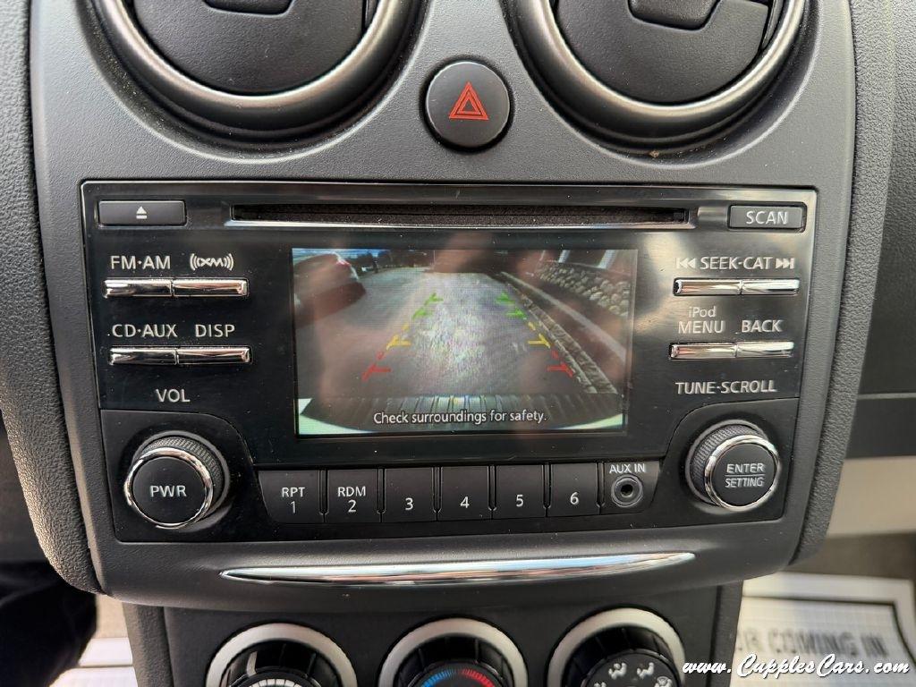 Nissan Rogue Select  2014