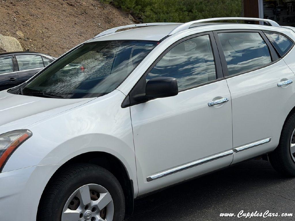 Nissan Rogue Select  2014