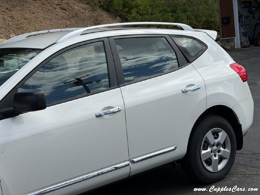 Nissan Rogue Select  2014