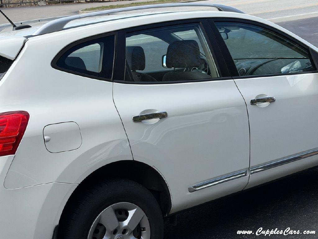 Nissan Rogue Select  2014