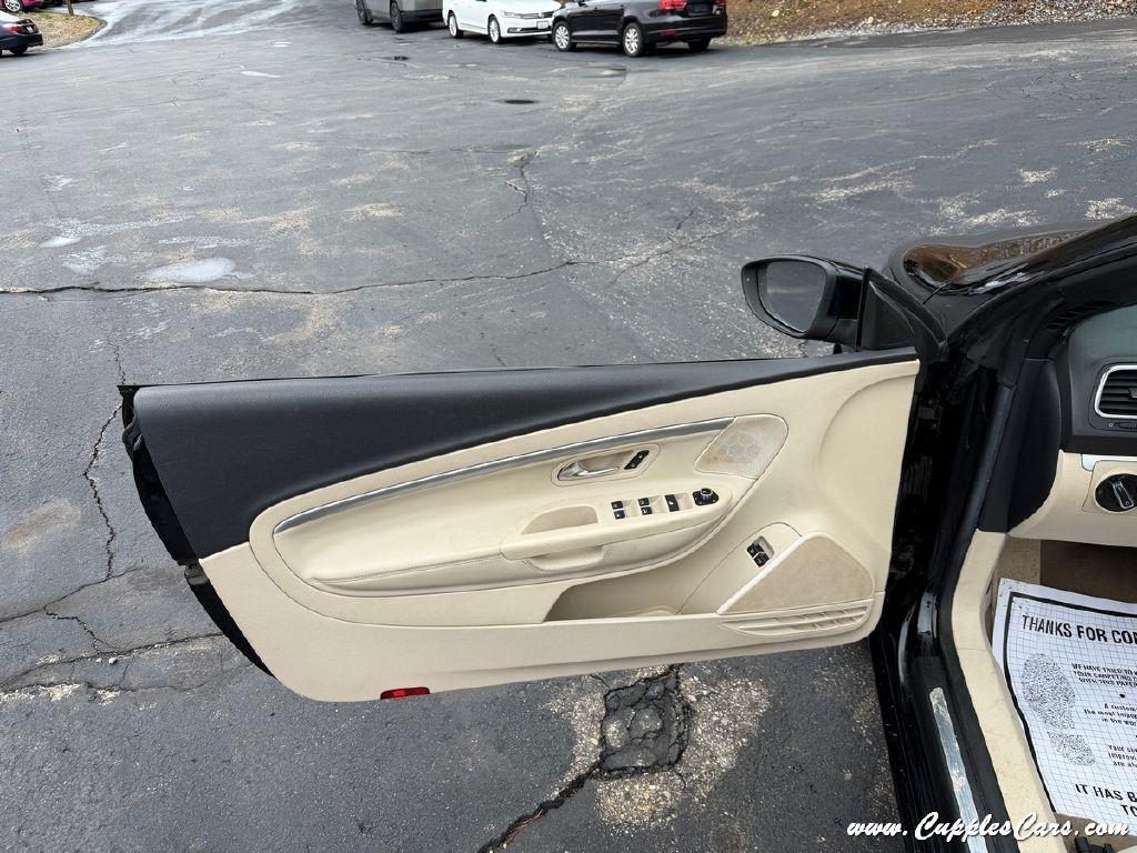 Volkswagen Eos  2012