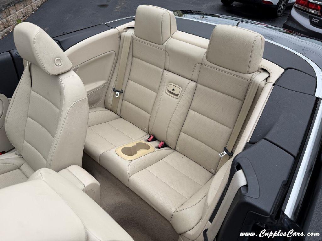 Volkswagen Eos  2012