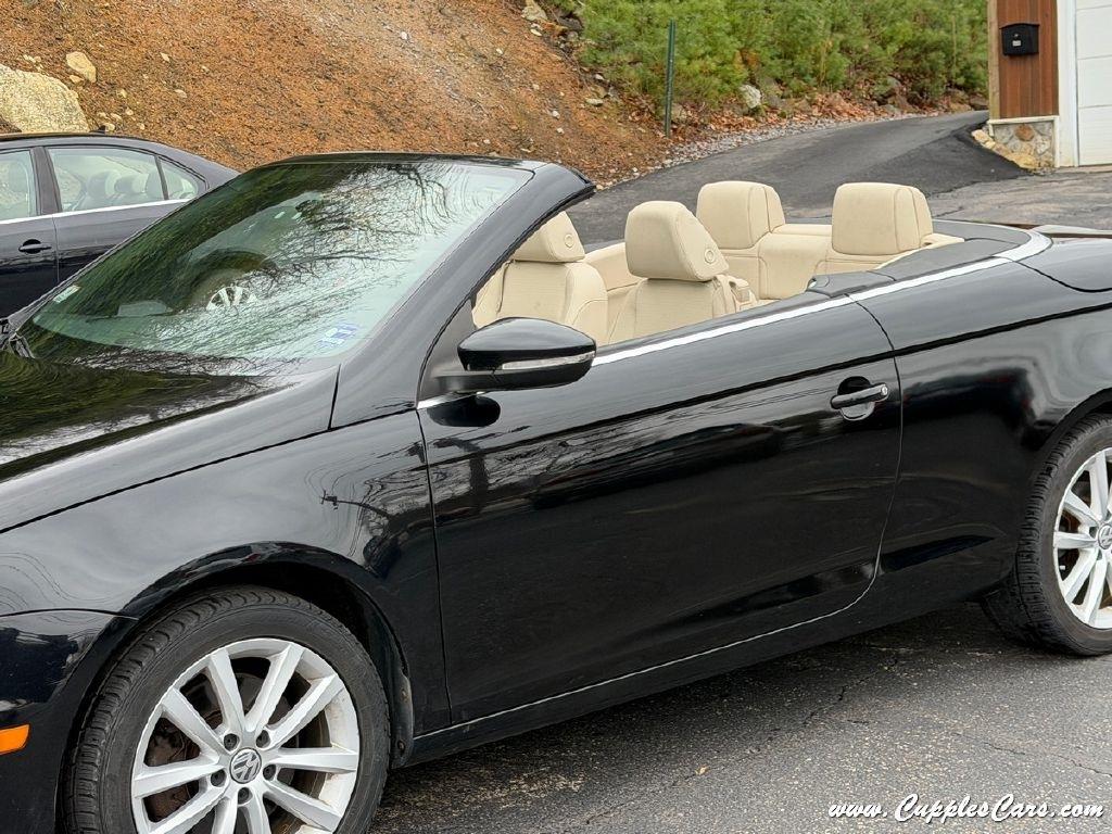 Volkswagen Eos  2012