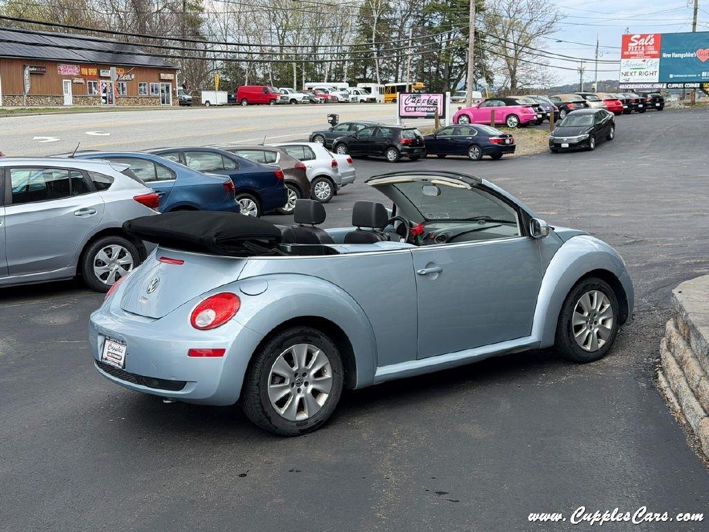 Volkswagen New Beetle  2009