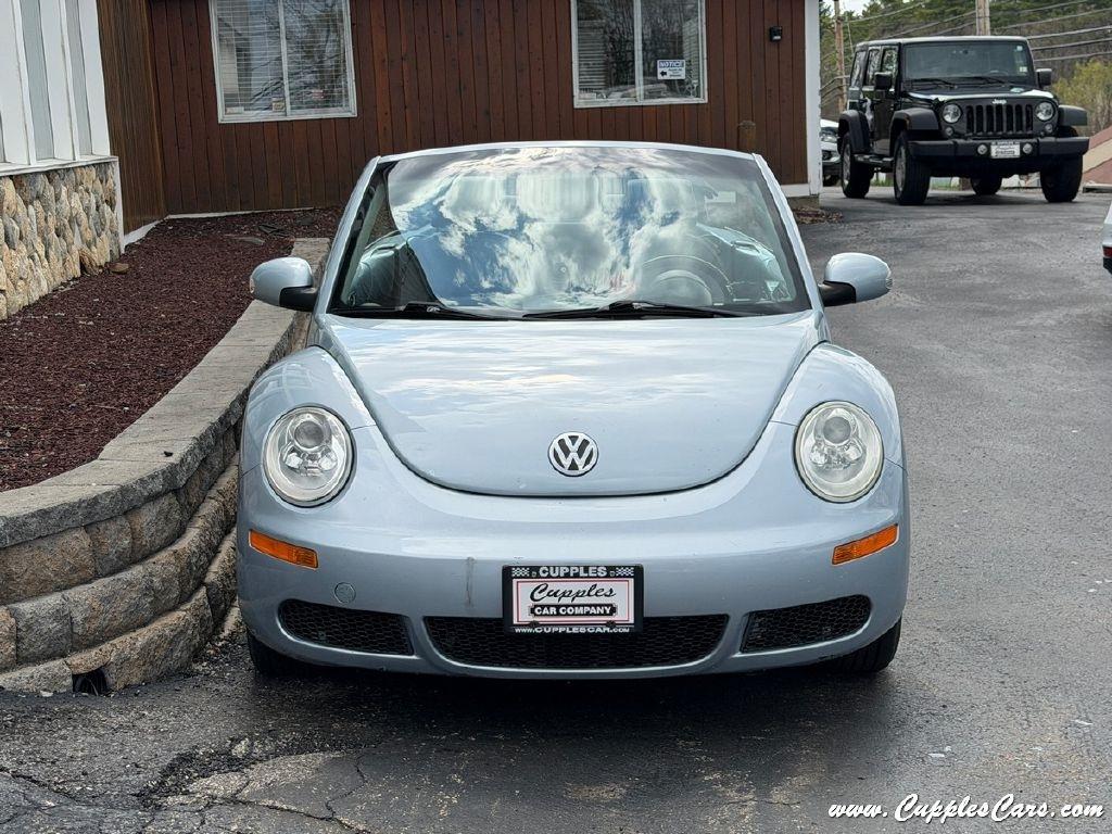 Volkswagen New Beetle  2009