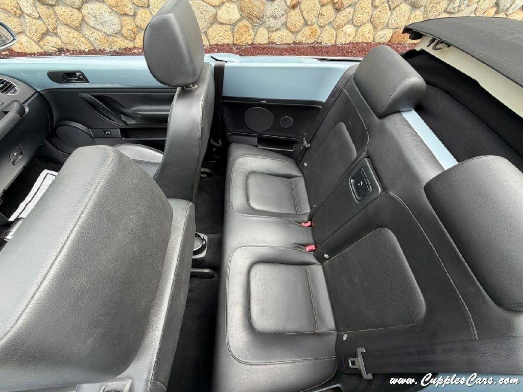 Volkswagen New Beetle  2009