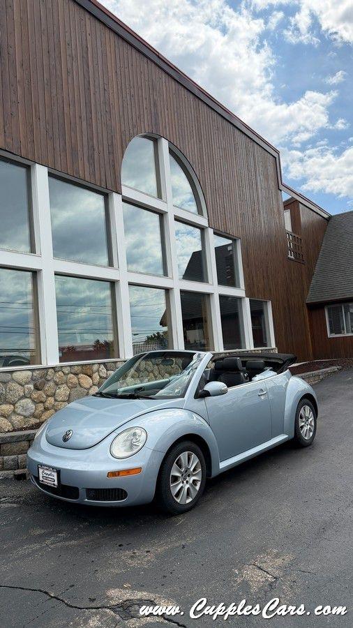 Volkswagen New Beetle  2009