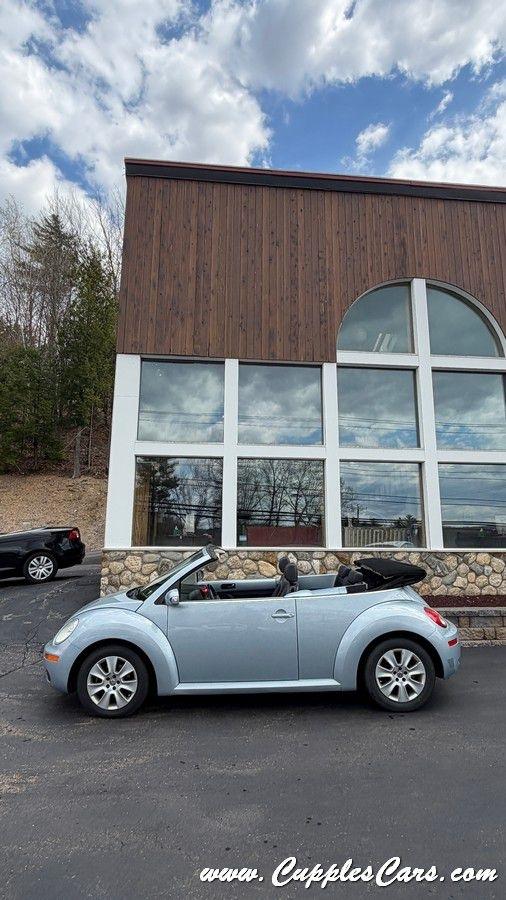 Volkswagen New Beetle  2009