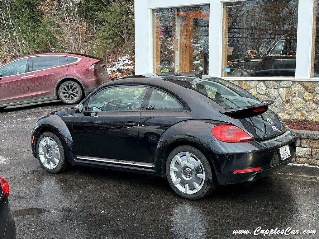 Volkswagen Beetle  2013