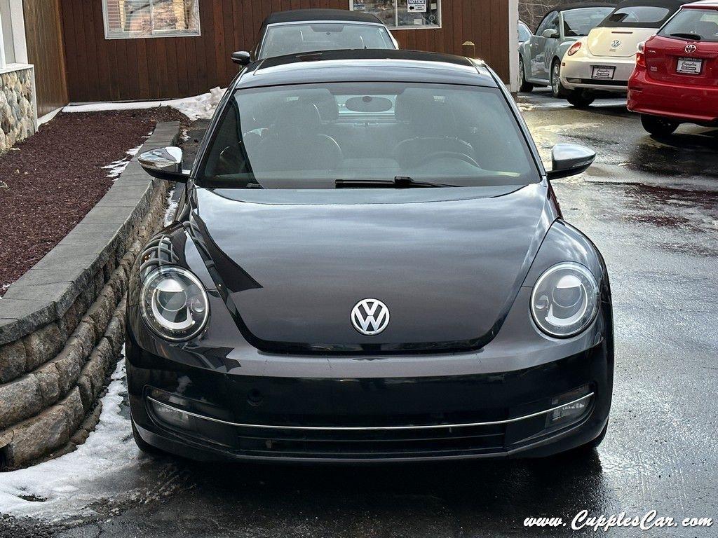 Volkswagen Beetle  2013