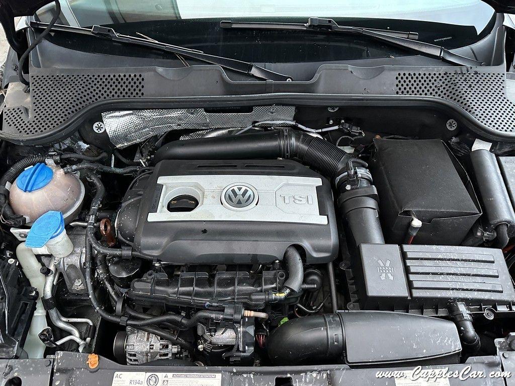 Volkswagen Beetle  2013