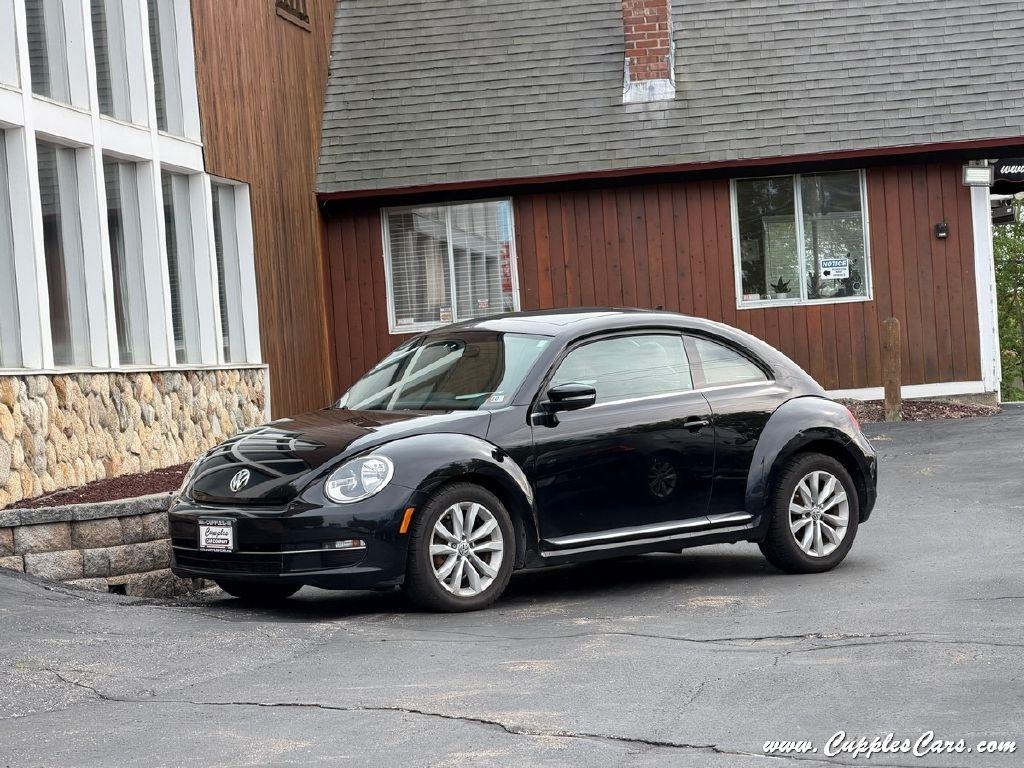 Volkswagen Beetle  2013
